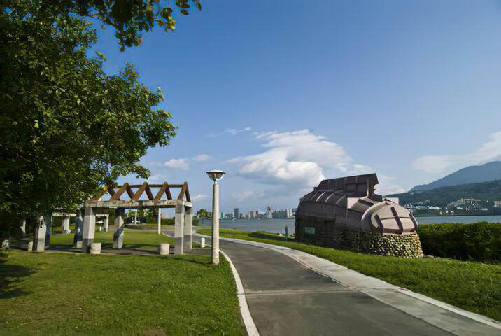 八里左岸公園